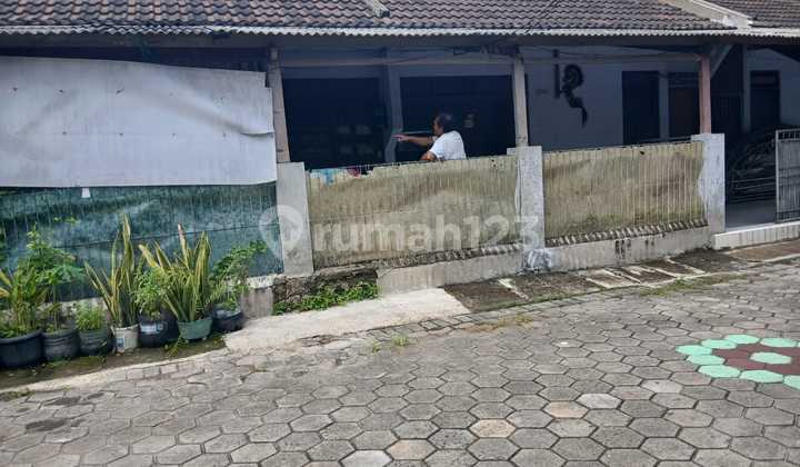 Minimalist Residence Pondok Cilegon Indah with Toll Access Minimalist Residence Pondok Cilegon Indah with Toll Access