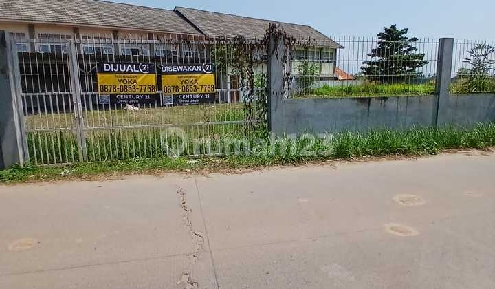 Land and Buildings of Kedung Baya Have Been Fenced