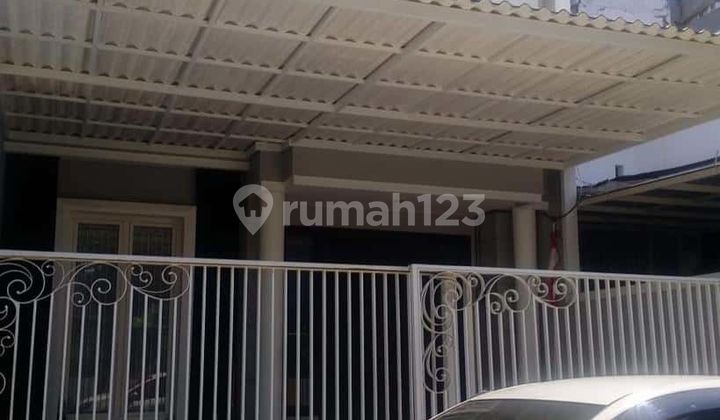 Disewakan Rumah Minimalis Bhaskara Sari Full Furnished 2 Lantai Bagus Terawat Sudah Ada Kanopi Tidak Banjir, Surabaya Timur 2