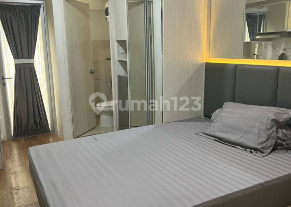 Disewakan apt studio furnished modern tower S lt 10 Educity , Surabaya Timur 1