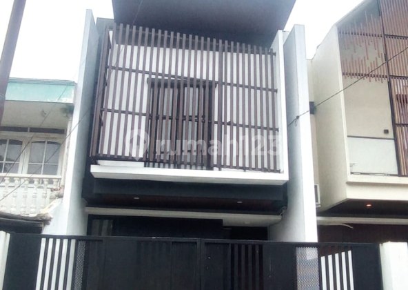 Sell New 2-Story Minimalist House in Baruk Utara, Merr, Pondok Nirwana 1