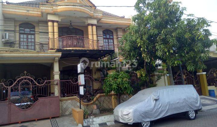 Dijual Rumah 2 Lantai Classic Terawat Deltasari Sidoarjo 1