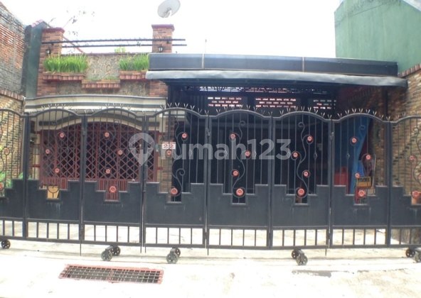 Dijual Murah Banget, Rumah di Jln.simpang Borobudur ,Malang, Siap Huni ,Cocok Utk Usaha Rmhmakan atau Kost, Dekat Hwa Ind Santo Jusup, Malang 1