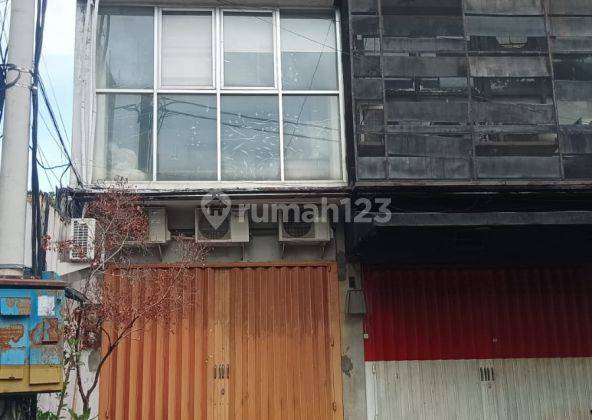 Dijual Ruko 3 lantai Surabaya Pusat dekat jalan Diponegoro Siap Huni 1