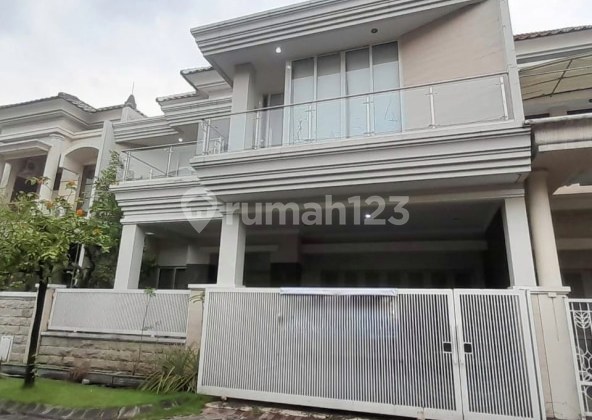 Sell 2-Story Minimalist House in Central Park A Yani, Near A Yani Frontage Road Surabaya 1