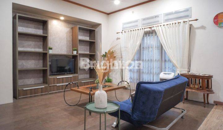 RUMAH EXCLUSIVE DI MARGOREJO INDAH LOKASI DEPAN 1