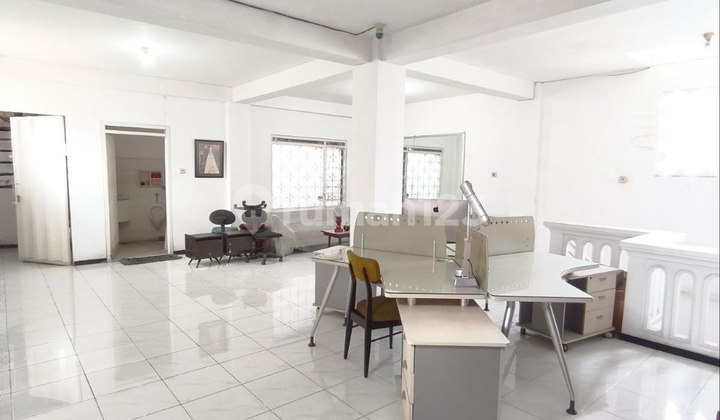 Rumah Klasik Pusat Kota di Lowokwaru Malang 2