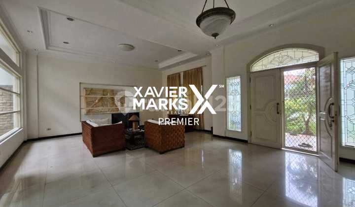 Rumah Mewah Semi Furnish di Puncak Dieng Malang 2