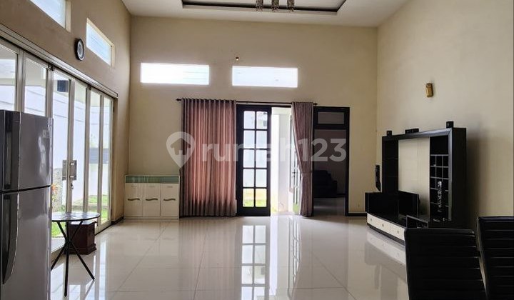 Rumah Mewah Araya Malang Semi Furnish Siap Huni 2