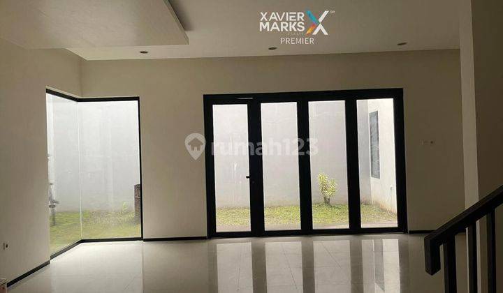 Rumah Kawasan Eksklusif Minimalis Modern di Ijen Nirwana Malang 2