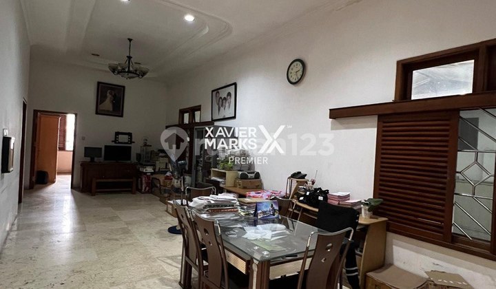 Gudang Tengah Kota Dekat Exit Tol di Panji Suroso Malang