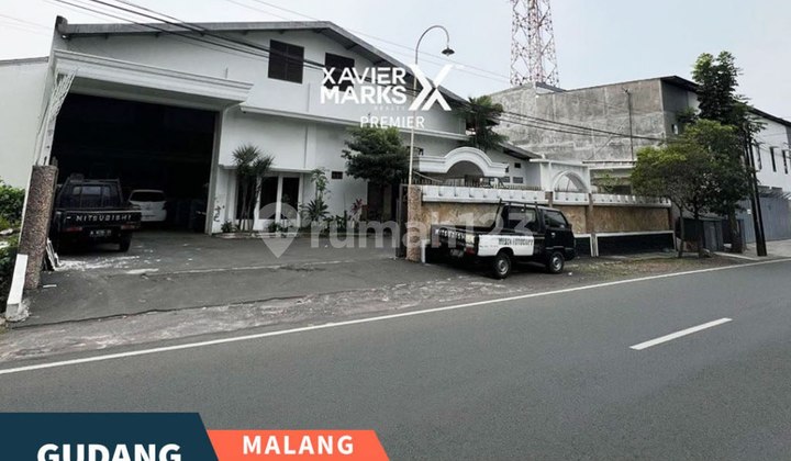 Gudang Tengah Kota Dekat Exit Tol di Panji Suroso Malang
