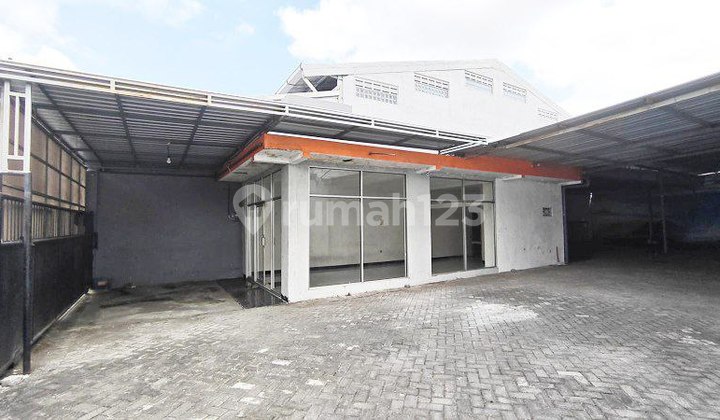 Gudang Akses Mudah Bangunan Terawat di Sukun Malang