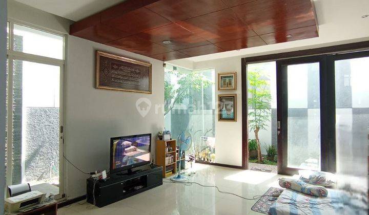 Rumah Ijen Nirwana Malang Modern Minimalis 2