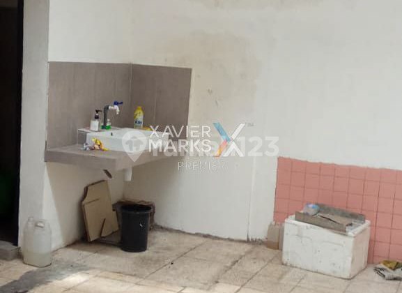 Ruko Poros Jalan MT Haryono Malang 2