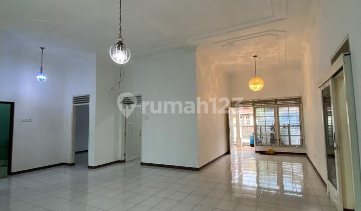 Well Maintained Serene House for Sale in Sulfat Agung, Blimbing, Malang City 2