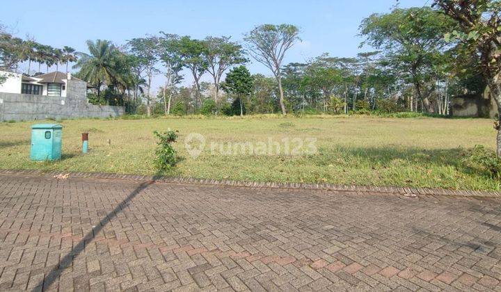 Tanah Kavling di Graha Golf Araya Malang View Lapangan Golf  1