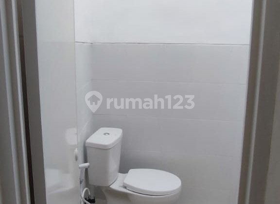 Super Cheap Modern Boarding House in Sumbersekar Dau Malang 2