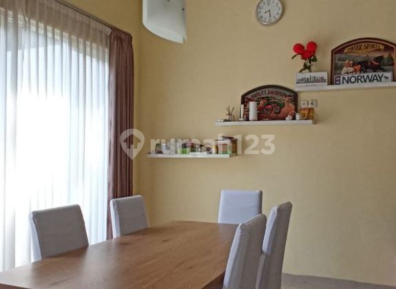 Dijual Rumah Hook Premium di Araya Golf Malang Row Jalan Lebar 2