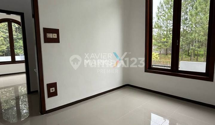 Kapan Lagi Punya Rumah Tema Klasik di Cluster Golf Kota Araya Malang 2