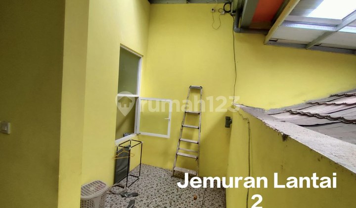 FOR SALE Cheap Well-Maintained House in Pandanwangi, Sulfat Blimbing Malang 2