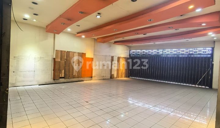 For Rent Shop House Near Pasar Lawang on Raya Thamrin, Lawang Malang 2