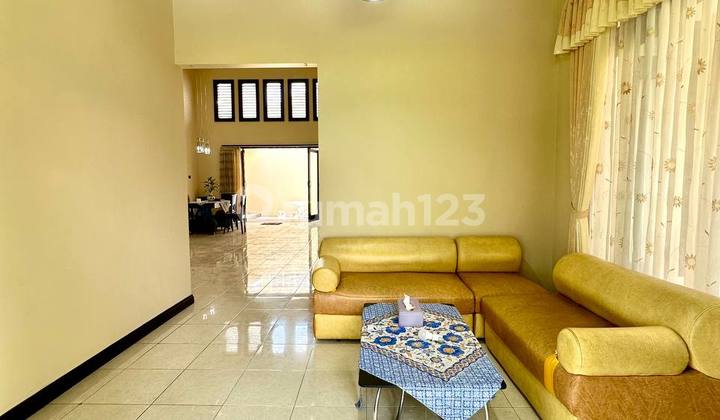 Dijual/Disewakan Rumah Mewah Furnish di Kawasan Elite Araya Malang  2