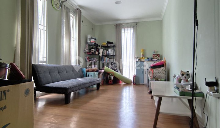 Harga Miring Dijual Rumah Minimalis 2 Lantai di Jl Bunga Bunga Malang 2