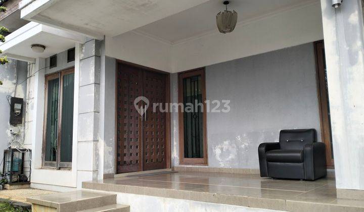 Rumah Bagus Ada Kolam Renang Dekat AKPOL Semarang  1