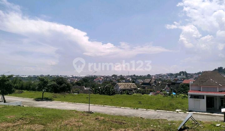 Rumah Mewah Murah Ngaliyan di Jl. Banjarsari, Bringin, Kec. Ngaliyan, Kota Semarang, Jawa Tengah, Ngaliyan Bagus SHM 1