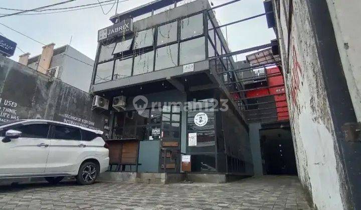 Dijual hotel kost+coffee shop di mainroad gatot subroto bandung dkt TSM 1