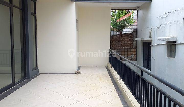 Disewakan Ruko 2 lantai. 2 ruko jejer di Roda Mas - Tanah Mas 6