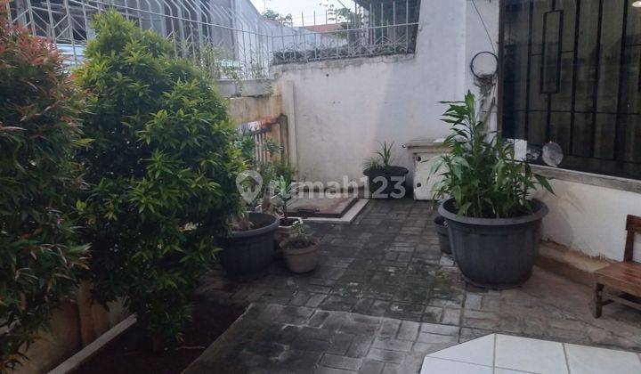 Dijual Rumah di Tengah Kota - Jl.Pekunden 1