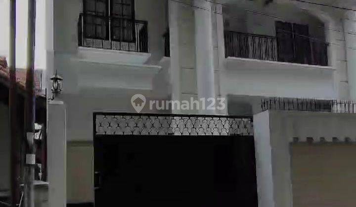 Dijual Rumah Mewah & Ada View Di Gajah Mungkur Dekat Akpol 1