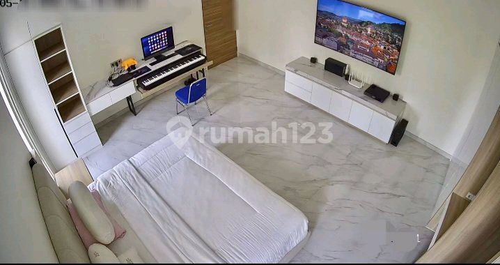 Dijual Rumah Di Graha Candi Golf 2