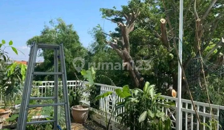 Dijual Rumah 2 Lantai Siap Huni Didalam Perumahan