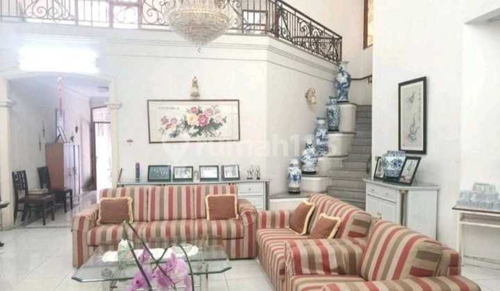 Comfortable House in Setra Sari Sayap Pasteur 2