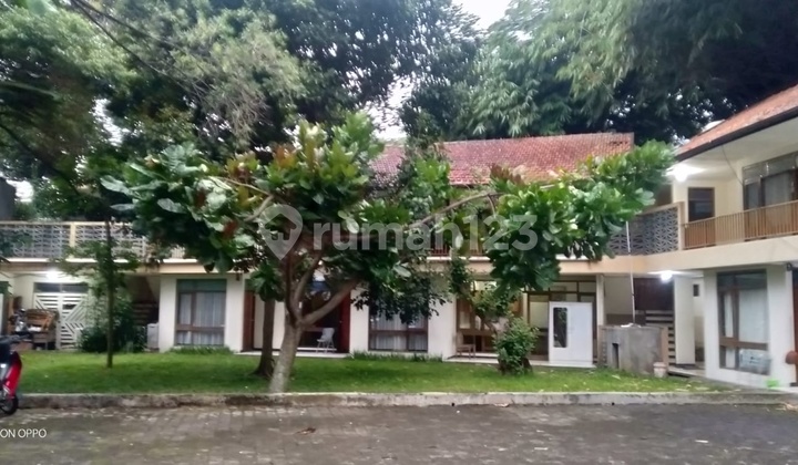 Dijual Rumah Luas Mainroad Ciumbuleuit Bandung 2
