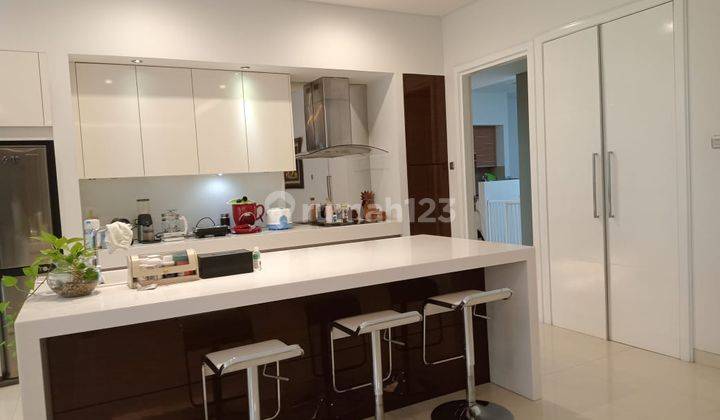 Dijual Cepat Rumah Lux Kota Baru Parahyangan 7