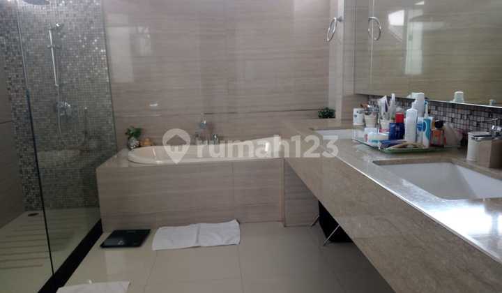 Dijual Cepat Rumah Lux Kota Baru Parahyangan 8