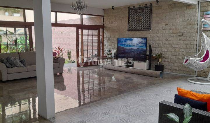 Dijual Rumah Siap Huni di Setrasari 8