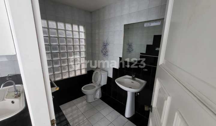 Rumah Semi Furnished di Setra Sari, Bandung Utara 2