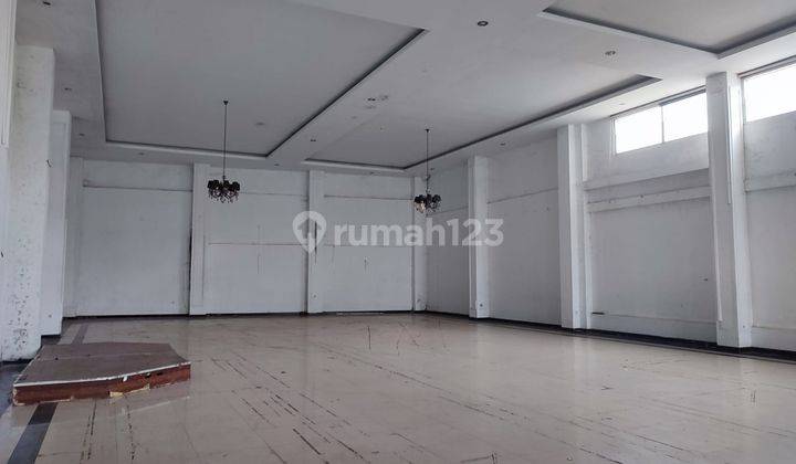 Hotel di Cibeureum Bandung, Lokasi Strategis 3