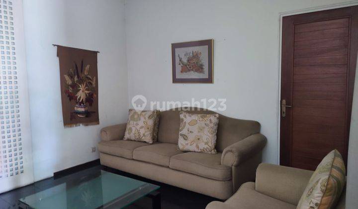 Rumah Sayap Dago Bandung, Lingkungan Sejuk