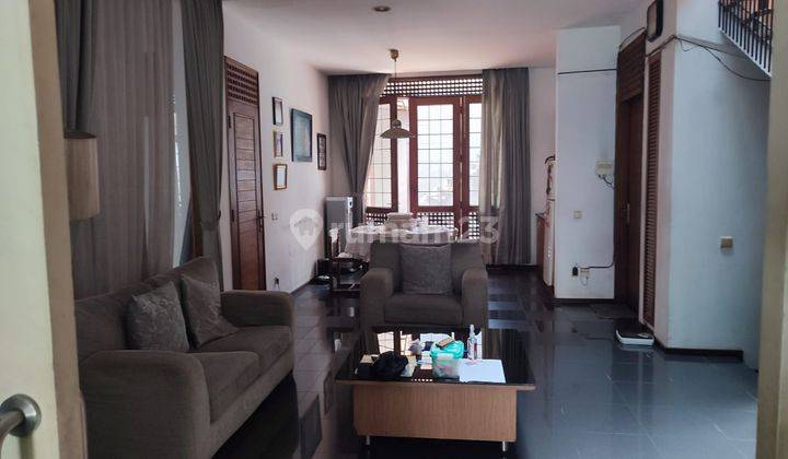 Rumah Sayap Dago Bandung, Lingkungan Sejuk