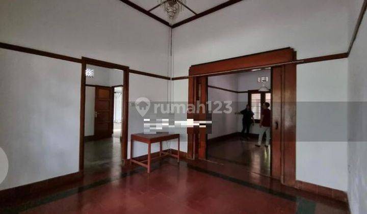 Rumah di Sayap Dago Bandung, Cocok Untuk Cafe, Kantor