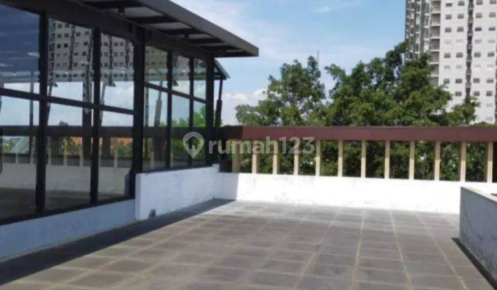 Ruang Usaha Strategis di Gatot Subroto Bandung 5