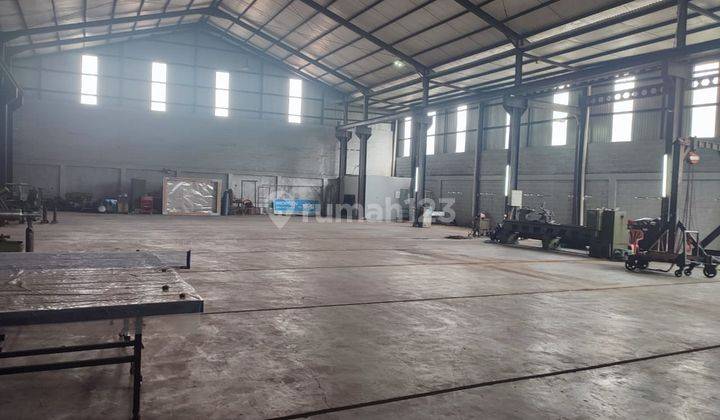 Gudang Luas Strategis di Soekarno Hatta Bandung 8