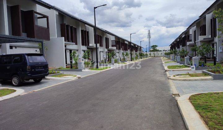 Disewakan Rumah Baru Minimalis Flora Premium Summarecon Bandung 2