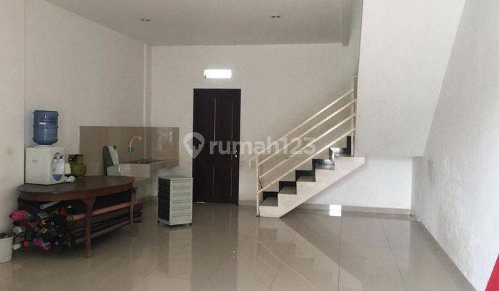 Ruko Minimalis Modern di Samping Kota Baru Parahyangan 1